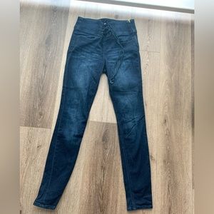 Lace up front stretch jeans. Size 6R.